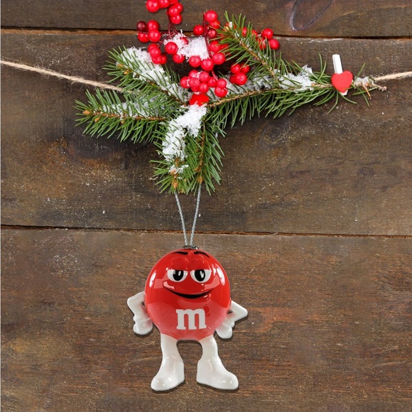 M&M's Red Ruz Holiday Ornament NWT - Picture 6 of 6
